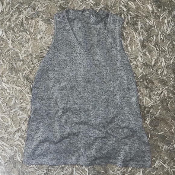 Tank top - Picture 1 of 1